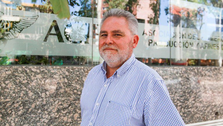 Lee más sobre el artículo Daniel González “La venta de artículos no esenciales en supermercados es injusto para los otros comerciantes. Hablamos con el intendente y recién  sacaron una resolución municipal en ese sentido”