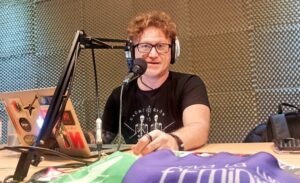 Lee más sobre el artículo Columna de Artes escénicas: un mechón de pelo de Carlos Tendler