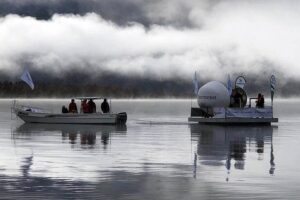 Lee más sobre el artículo Instalan en San Martin la primera fibra óptica subacuática de la Argentina