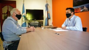 Lee más sobre el artículo “Implementar el Plan Gas.ar impulsa y dinamiza toda la economía provincial; creció la producción de gas realizando 985 fracturas en la cuenca neuquina”