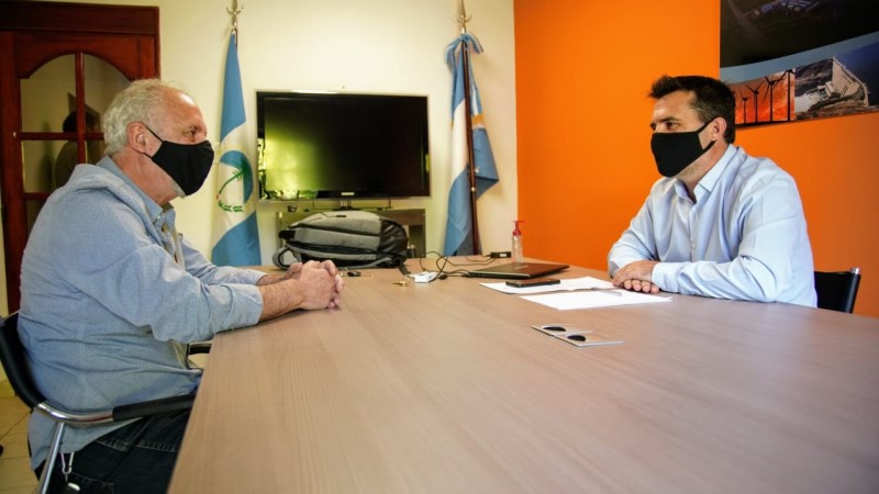 En este momento estás viendo “Implementar el Plan Gas.ar impulsa y dinamiza toda la economía provincial; creció la producción de gas realizando 985 fracturas en la cuenca neuquina”