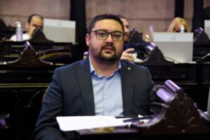 Lee más sobre el artículo “Lo que se discute en la Argentina es si queremos salir de la pandemia con un Estado presente, protagonista o uno que se endeuda o que se plantea en retirada”