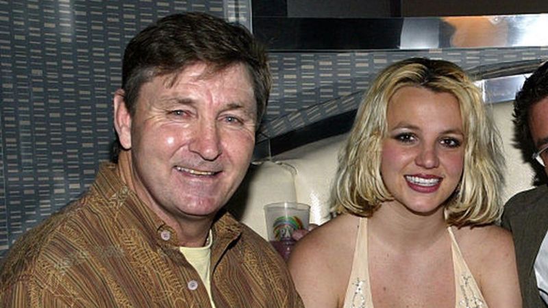 Lee más sobre el artículo El padre de Britney Spears acuerda dejar la tutela legal de la estrella del pop