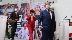 Lee más sobre el artículo Las elecciones en Alemania, cabeza a cabeza sin dirimir el liderazgo del próximo gobierno