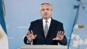 Lee más sobre el artículo El Gobierno desgrana las irregularidades en la gestión de seguros de la ANSES durante el mandato de Alberto Fernández