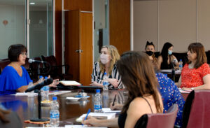 Lee más sobre el artículo “A veces son las mismas instituciones que vacían de contenido las leyes, los femicidios son muertes anunciadas”