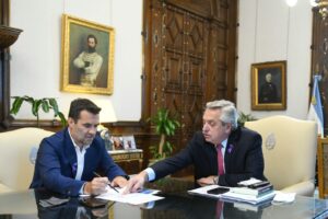 Lee más sobre el artículo Se pone en marcha el proceso para la construcción del gasoducto en Vaca Muerta