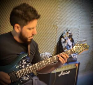 Lee más sobre el artículo Bandas de la región en vivo: Hoy Hombre y Máquina