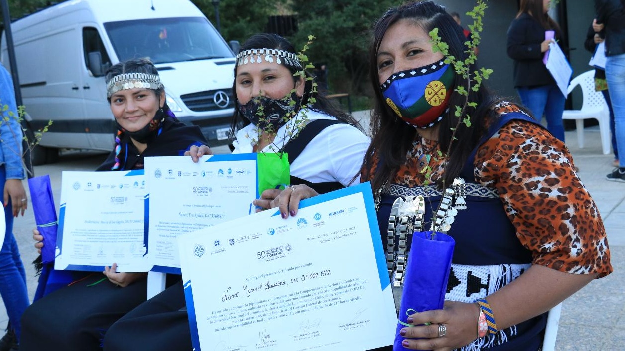 En este momento estás viendo Cierre de la diplomatura de interculturalidad en Aluminé