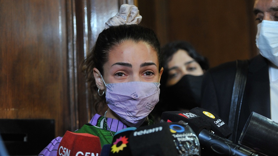 En este momento estás viendo Fardin declaró en el juicio por abuso contra Darthés y dijo que le pasó «la mochila» a la Justicia