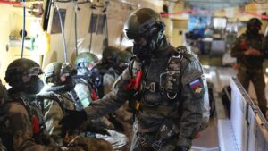 Lee más sobre el artículo Rusia intensifica su ofensiva en Ucrania y seguirá «hasta lograr los objetivos»