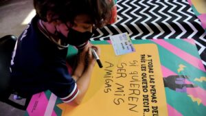 Lee más sobre el artículo Con alta participación, concluyó el ciclo «Nosotras Movemos el Mundo»