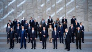 Lee más sobre el artículo Los aliados occidentales de Ucrania cerraron filas en la OTAN, el G7 y la UE