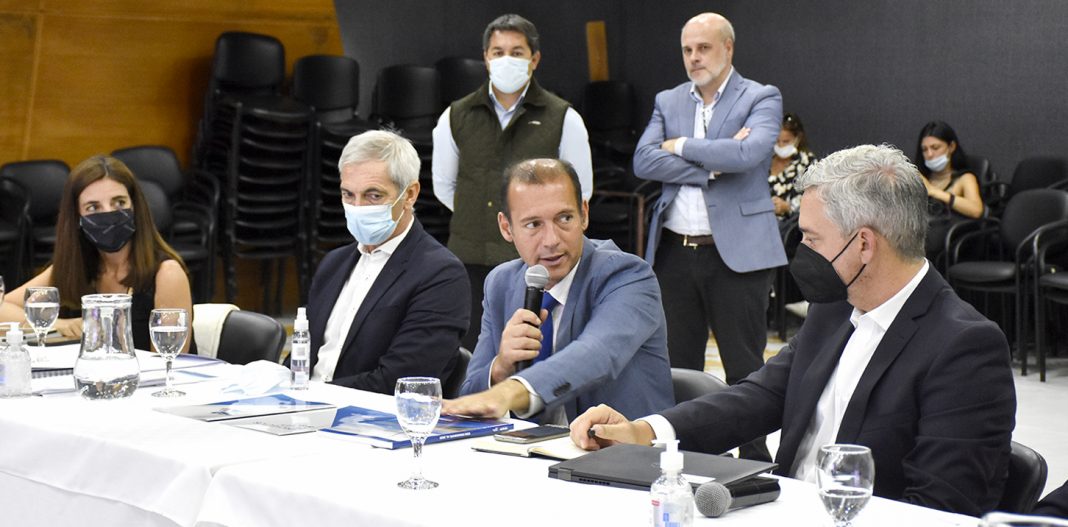 Lee más sobre el artículo Financiamiento para pymes: provincia recibió a misión del BID