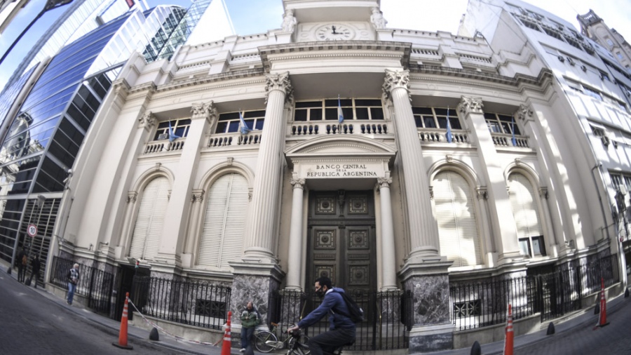 En este momento estás viendo El Tesoro acumula financiamiento del mercado local y reduce a la mitad la emisión monetaria