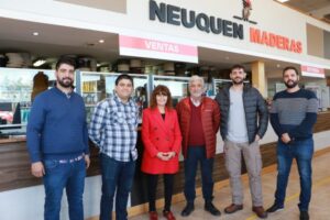 Lee más sobre el artículo Programa Entrenamiento para el trabajo: ocho jóvenes accedieron a su primer trabajo formal y ya son 370 los que obtuvieron puestos laborales en Neuquén