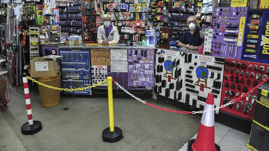 En este momento estás viendo Las ventas de comercios minoristas subieron 6% anual en abril y 0,3% frente a marzo