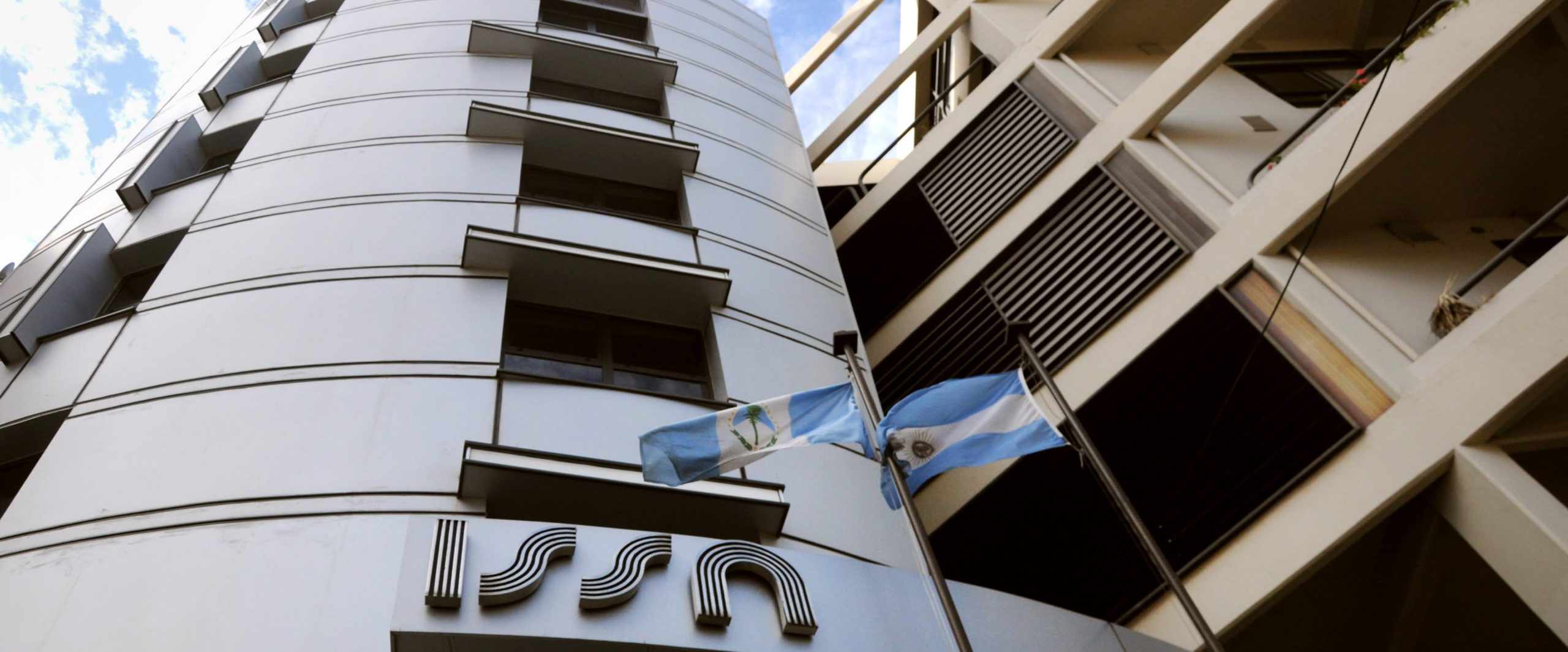 Lee más sobre el artículo “El y la afiliada están en una situación de indefensión cuando va al médico y le dice te voy a cobrar un coseguro que es un cobro indebido”