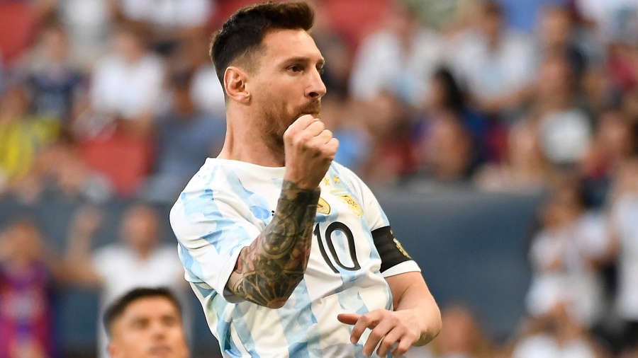 En este momento estás viendo Messi descomunal: Argentina le ganó a Estonia con cinco tantos de «La Pulga»