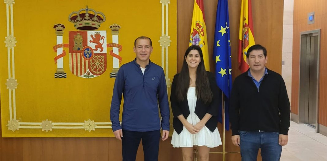 En este momento estás viendo Comienza en Madrid la agenda sobre innovación turística del gobierno de Neuquén