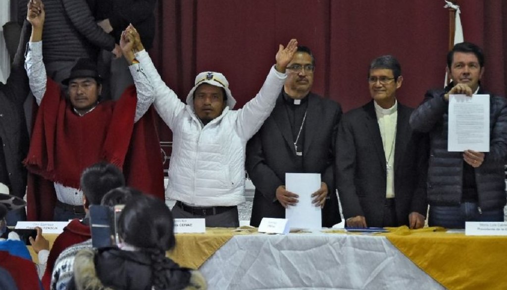 En este momento estás viendo El acuerdo de Lasso y los movimientos indígenas para levantar las protestas en Ecuador