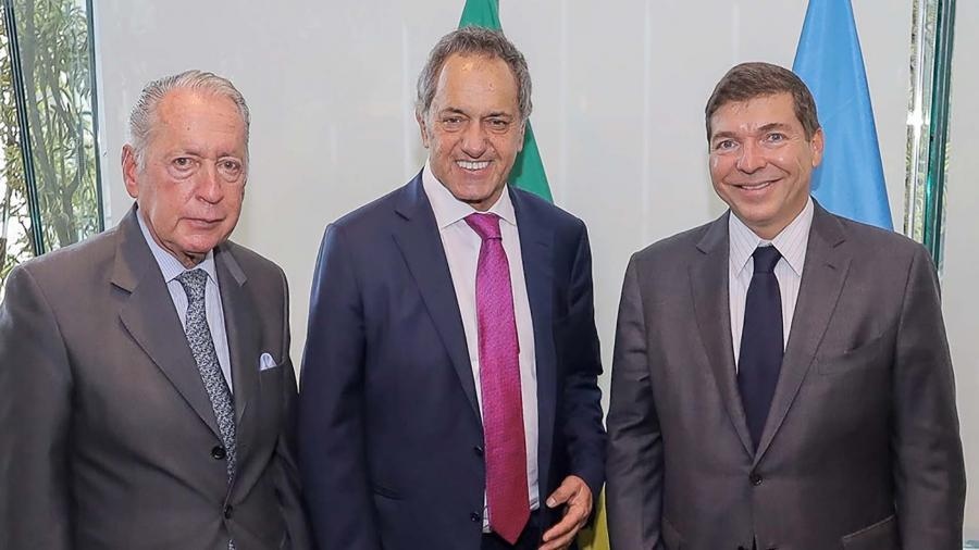 En este momento estás viendo Scioli impulsó en Brasil un esquema de pago en monedas locales para el comercio bilateral