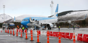 Lee más sobre el artículo Gutiérrez confirmó 25 frecuencias semanales al aeropuerto Chapelco