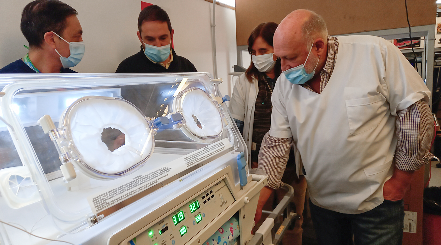 En este momento estás viendo Donan incubadora de transporte para el Hospital Provincial Neuquén