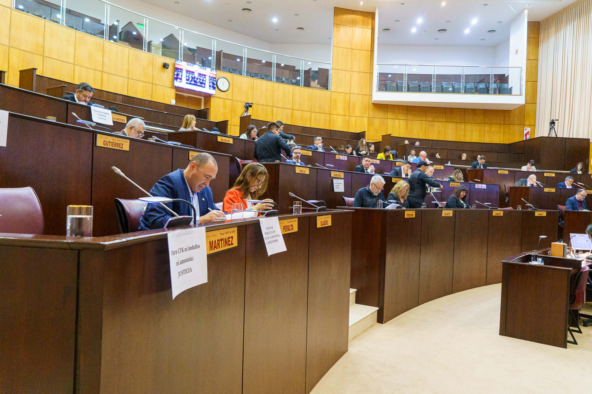 Lee más sobre el artículo Aval legislativo al tercer juez que completará el Tribunal de Impugnación