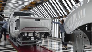 Lee más sobre el artículo La fabricación de vehículos creció un 37,9% interanual en julio