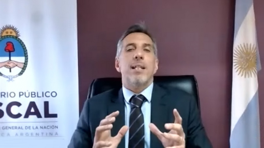 Lee más sobre el artículo Obra pública en Santa Cruz: el fiscal Luciani deberá responder los planteos de la defensa