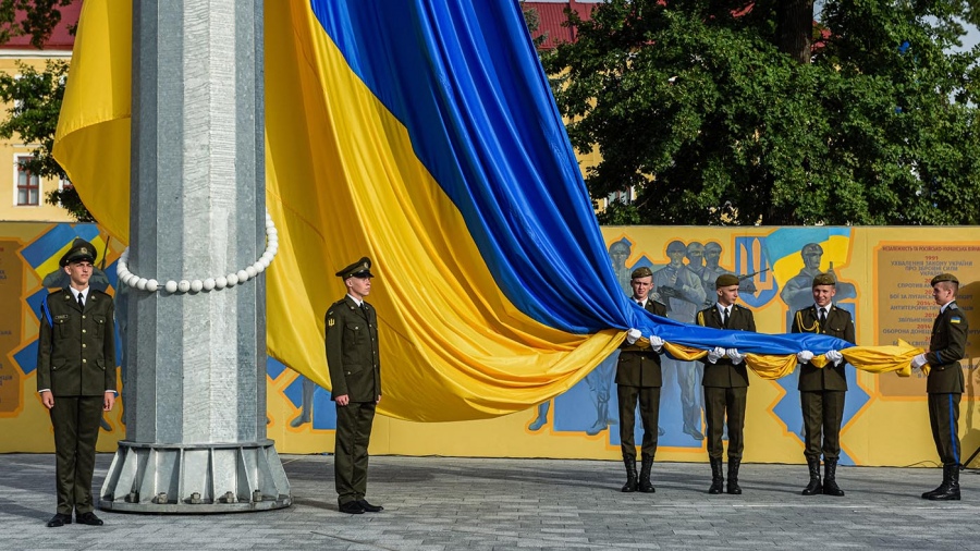 En este momento estás viendo Kiev promete «luchar hasta el final» y Moscú afirma que todo va «según lo planeado»