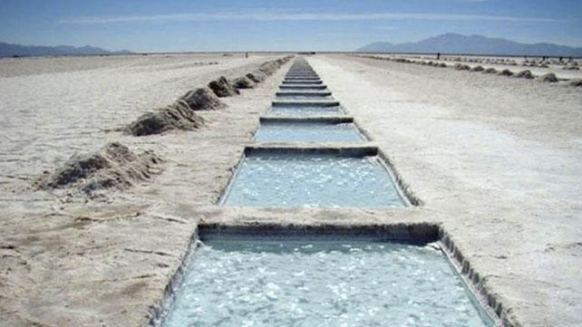 Lee más sobre el artículo YPF comienza la primera exploración de litio encabezada por una empresa nacional