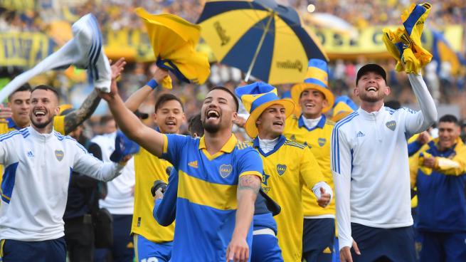 Lee más sobre el artículo Boca empató con Independiente pero pudo gritar campeón gracias a  River