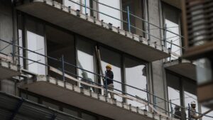 Lee más sobre el artículo La actividad industrial subió 4,2% en septiembre y la construcción mejoró un 5,2%