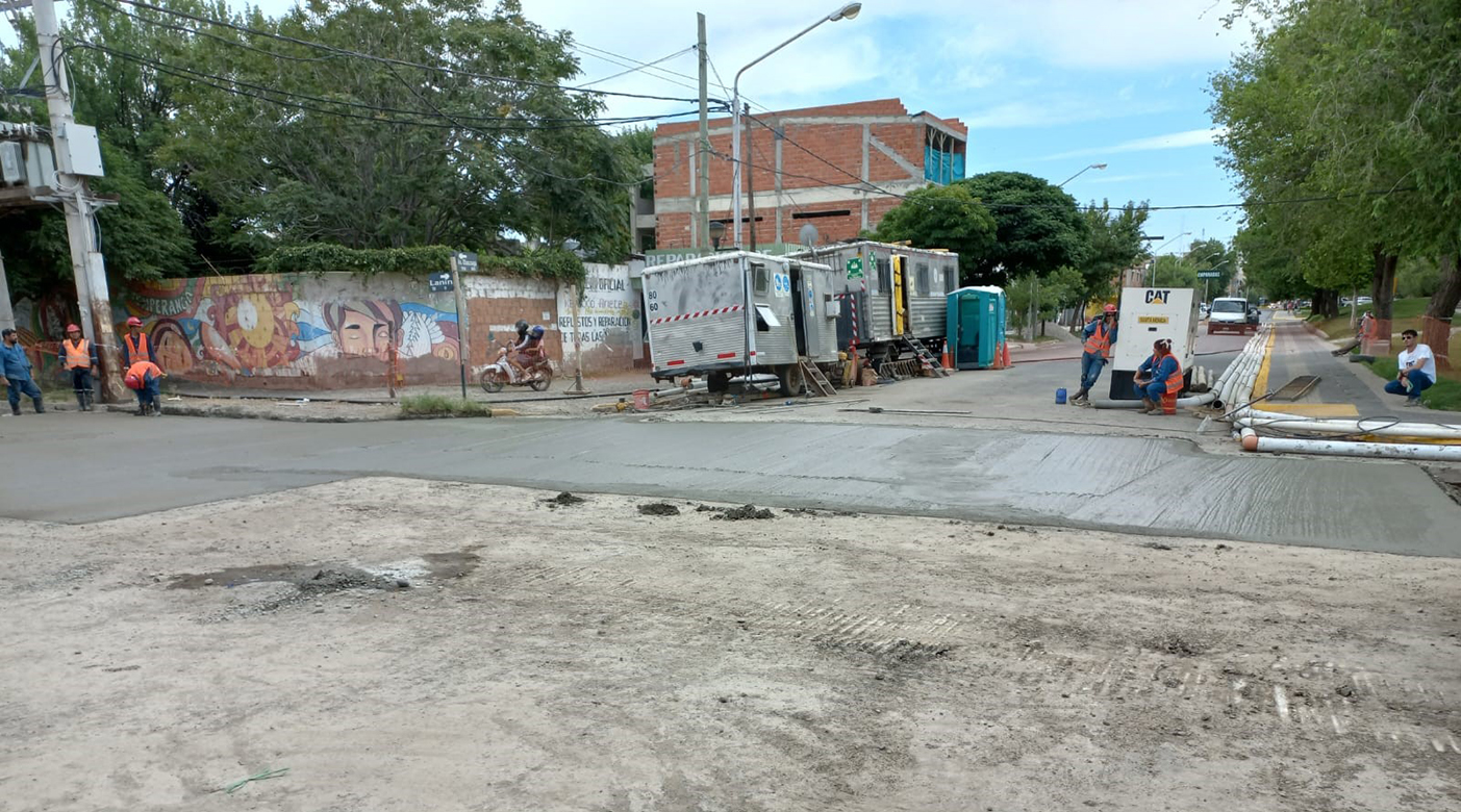 En este momento estás viendo La avenida Olascoaga se interrumpirá en ambas manos por ejecución de obra de cloacas