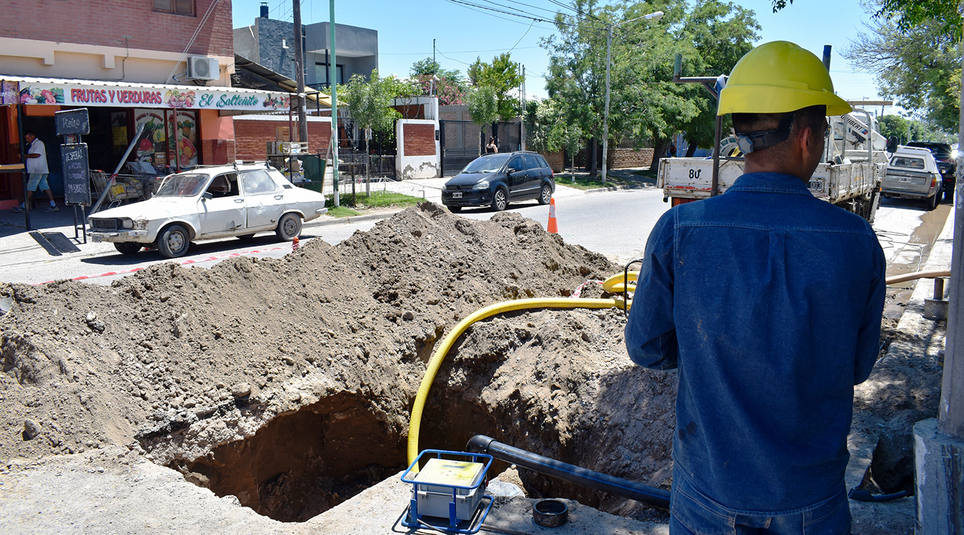 En este momento estás viendo El EPAS trabaja para normalizar el servicio en barrio Limay