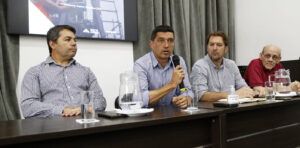 Lee más sobre el artículo Koopmann confirmó que 1.200 pymes podrán estar incluidas en el Compre Neuquino