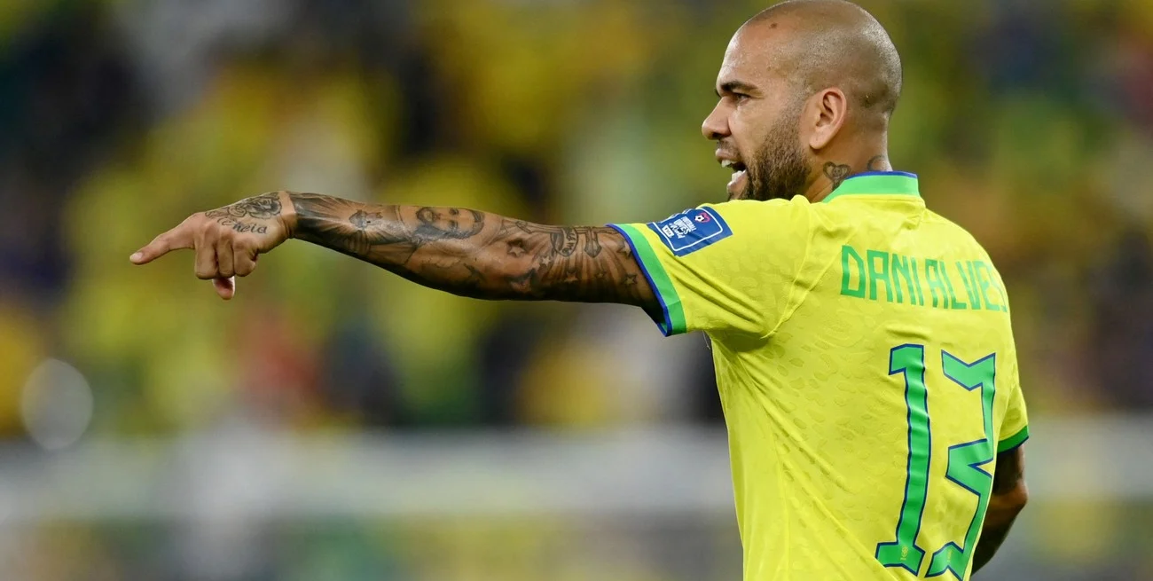 En este momento estás viendo Dani Alves fue detenido en Barcelona acusado de una presunta agresión sexual