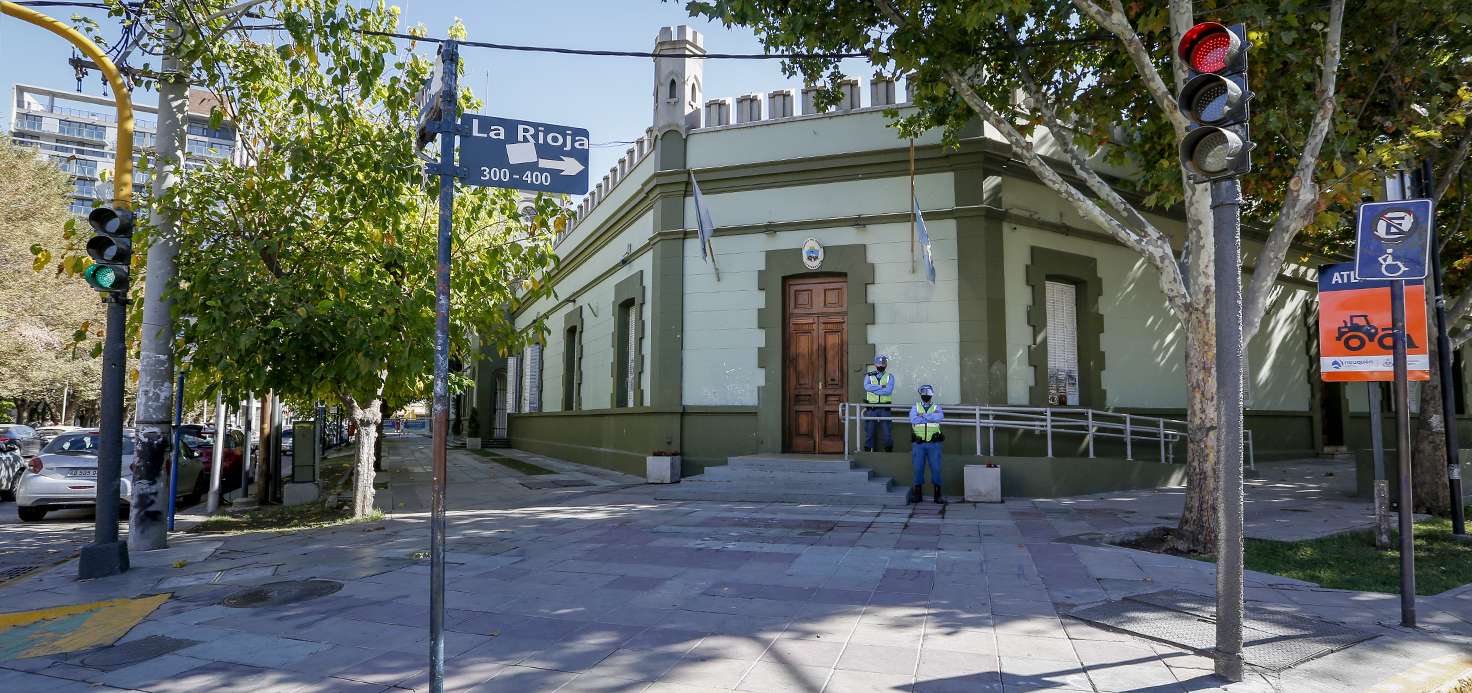 En este momento estás viendo ¿Cuándo cobran los bonos los empleados estatales?