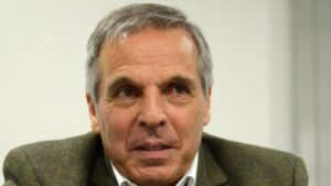 Lee más sobre el artículo “No es lo mismo hacer campaña prometiendo y vendiendo espejitos de colores que hacerlo a partir del testimonio y la palabra cumplida”