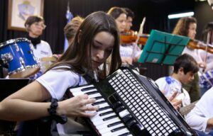 Lee más sobre el artículo Comienzan las actividades de este año del programa “Música en Bandada”