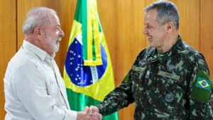 Lee más sobre el artículo Antes de asumir, el jefe del Ejército de Brasil lamentó la elección no deseada de Lula