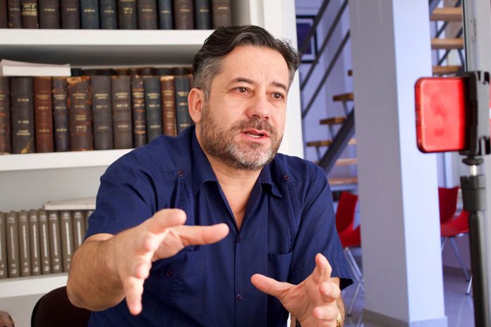 Lee más sobre el artículo “Nos prometieron hace 50 años que no íbamos a ser una zona extractiva, y es momento de que eso se cumpla”