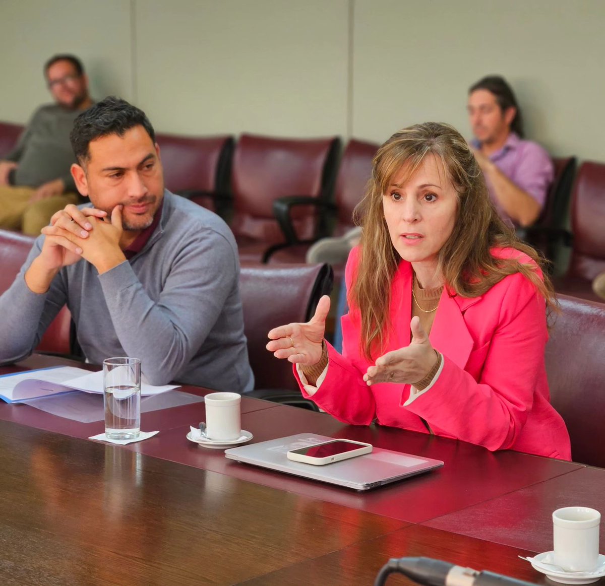 Lee más sobre el artículo “Hoy tenemos un ‘partido judicial’ y hay que mandarlos a leer la Constitución para que entiendan que hay tres Poderes”