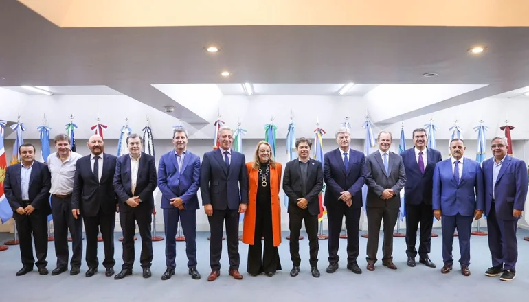 En este momento estás viendo Los gobernadores del FdT piden una lista de unidad