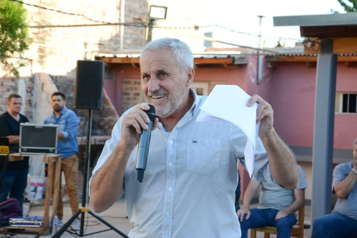 En este momento estás viendo «Basta de echarle la culpa al otro y de victimizarse, que se pongan a trabajar y buscar las inversiones para Plottier»