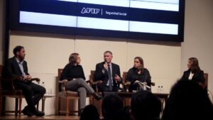 Lee más sobre el artículo Desde 2021 se triplicó la regularización de trabajadores no registrados