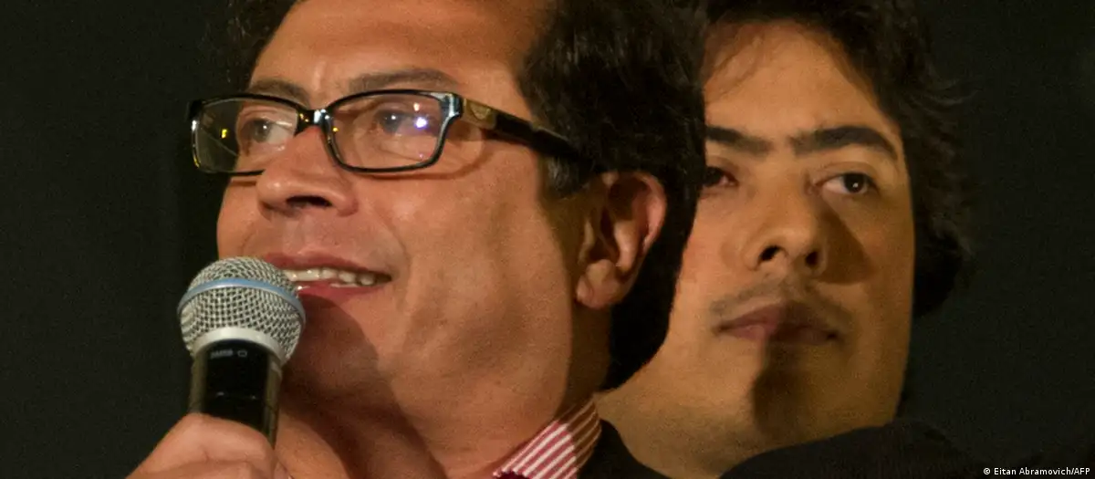 Lee más sobre el artículo Colombia: juez formaliza captura de hijo de Petro y su exesposa
