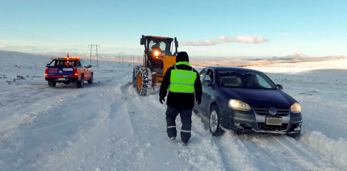 Lee más sobre el artículo Por las bajas temperaturas, piden extremar cuidados al circular por rutas
